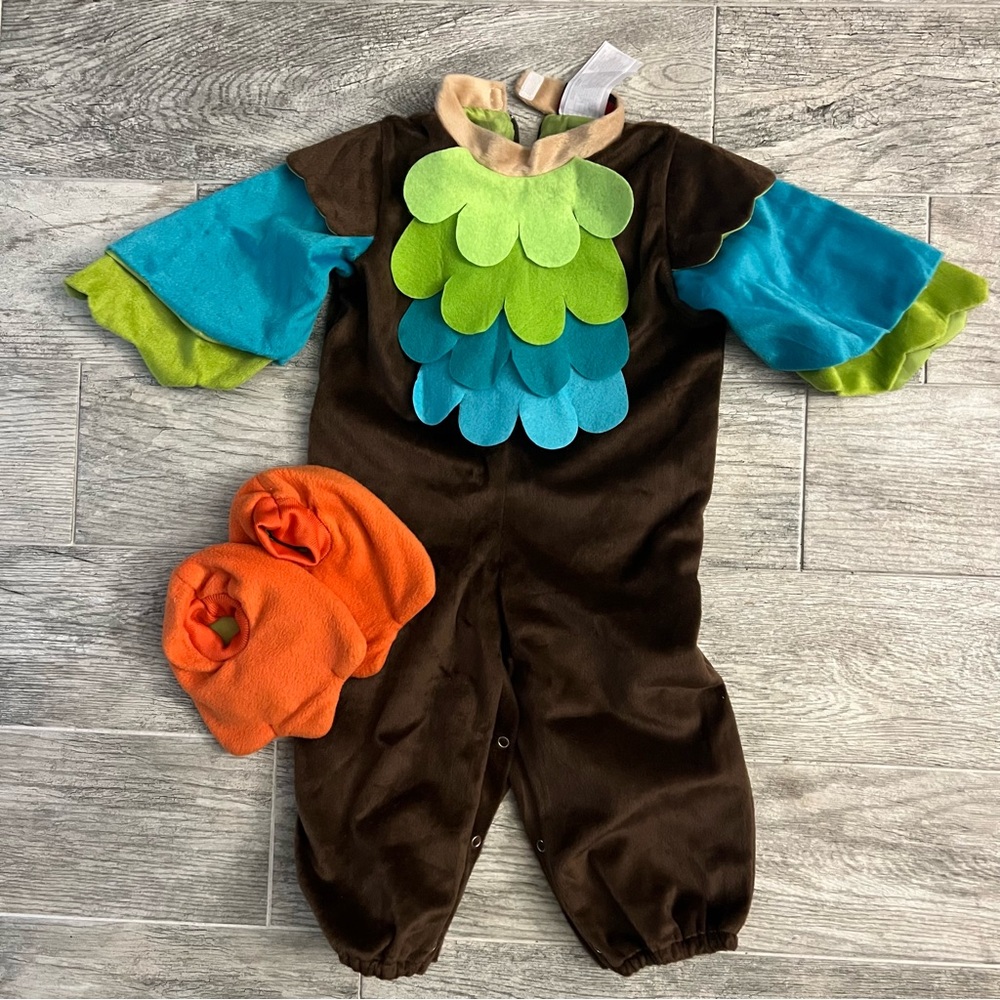 Like New! 0-6 months Owl costume.